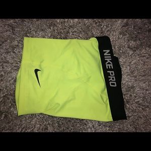 Neon yellow Nike spandex - M